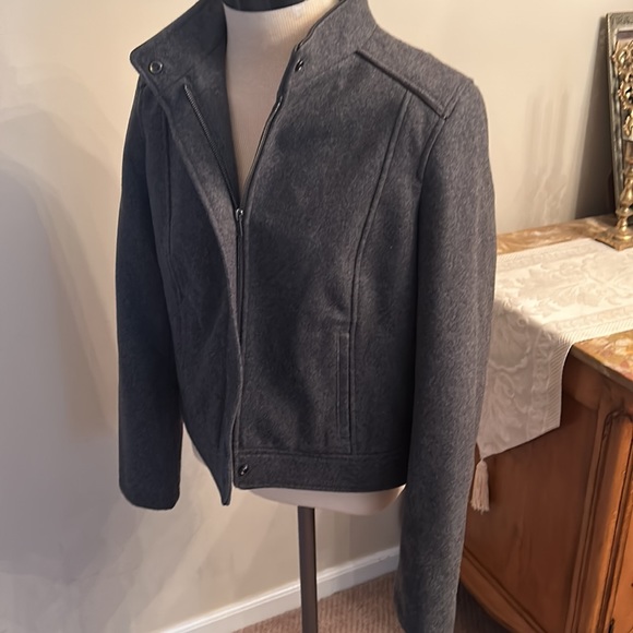 MOSSIMO GREY WOOL BLEND JACKET  w/ leather trim SIZE MEDIUM NEW W/O TAGS - Picture 3 of 4